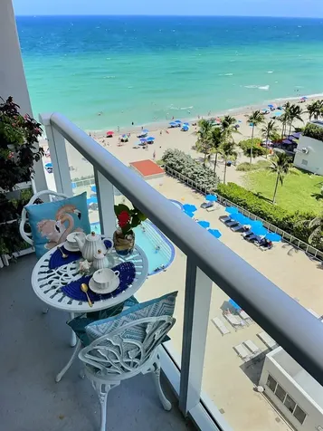 19201 Collins Avenue Sunny Isles Beach FL 33160