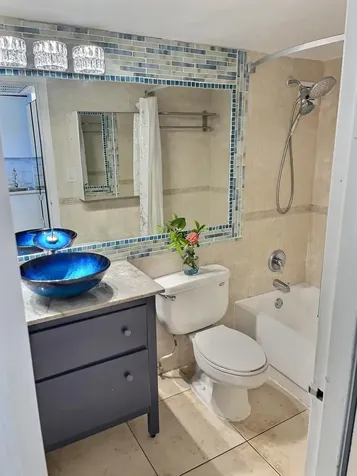 19201 Collins Avenue Sunny Isles Beach FL 33160
