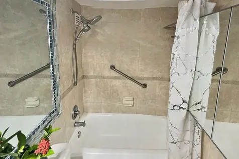 19201 Collins Avenue Sunny Isles Beach FL 33160