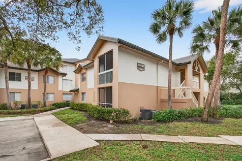 9901 Westview Drive Coral Springs FL 33076