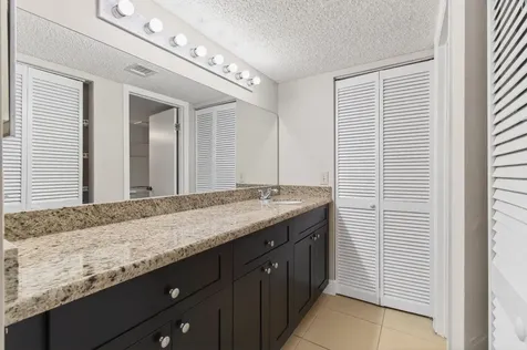 9901 Westview Drive Coral Springs FL 33076