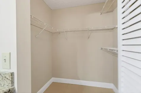 9901 Westview Drive Coral Springs FL 33076