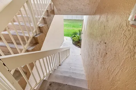 9901 Westview Drive Coral Springs FL 33076