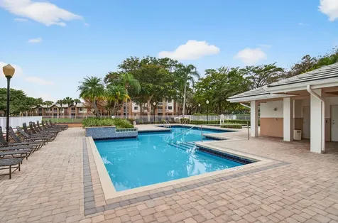 9901 Westview Drive Coral Springs FL 33076