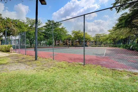 9901 Westview Drive Coral Springs FL 33076