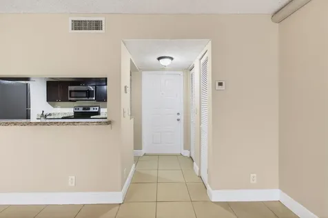 9901 Westview Drive Coral Springs FL 33076