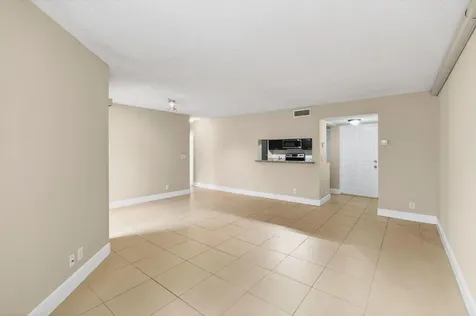 9901 Westview Drive Coral Springs FL 33076