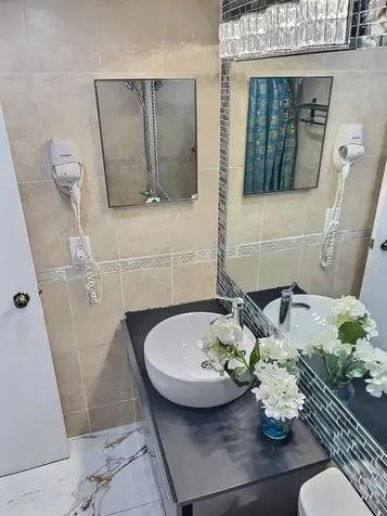 19201 Collins Avenue Sunny Isles Beach FL 33160