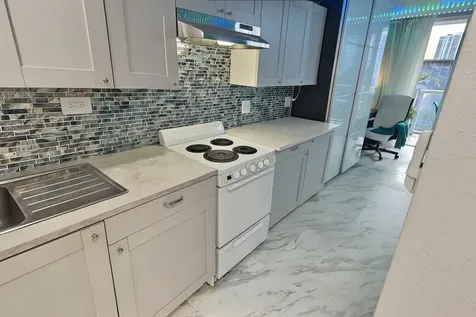 19201 Collins Avenue Sunny Isles Beach FL 33160