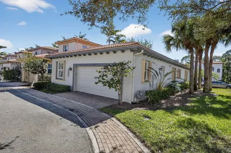 47 Stoney Drive Palm Beach Gardens FL 33410