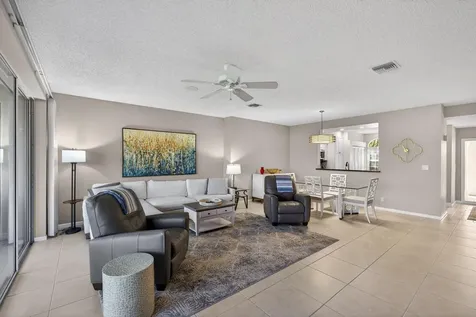 402 Ryder Cup Circle Palm Beach Gardens FL 33418