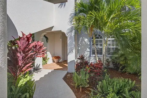 402 Ryder Cup Circle Palm Beach Gardens FL 33418