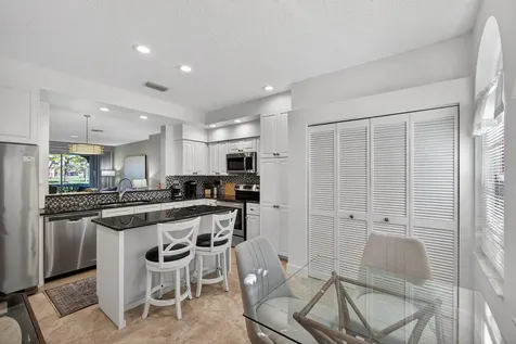 402 Ryder Cup Circle Palm Beach Gardens FL 33418