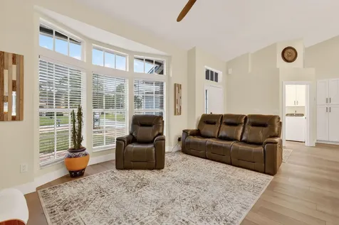 1911 Sw Janette Avenue Port Saint Lucie FL 34953