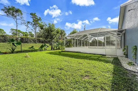 1911 Sw Janette Avenue Port Saint Lucie FL 34953
