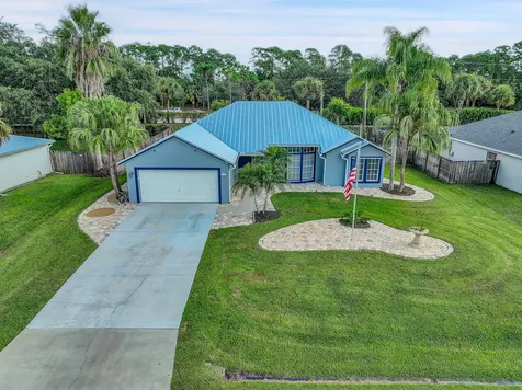 1911 Sw Janette Avenue Port Saint Lucie FL 34953