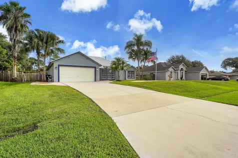 1911 Sw Janette Avenue Port Saint Lucie FL 34953