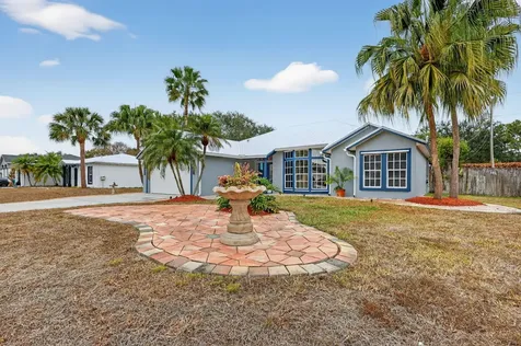 1911 Sw Janette Avenue Port Saint Lucie FL 34953