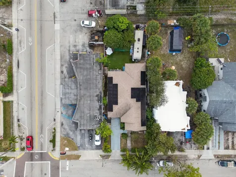 1004 14th Street West Palm Beach FL 33401