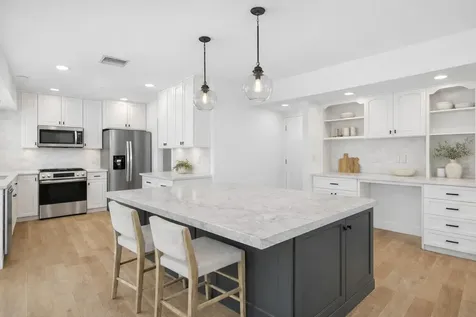 800 Sw 12th Avenue Boca Raton FL 33486