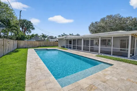 800 Sw 12th Avenue Boca Raton FL 33486