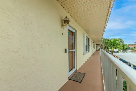 2950 Se Ocean Boulevard Stuart FL 34996
