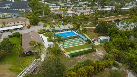 2950 Se Ocean Boulevard Stuart FL 34996