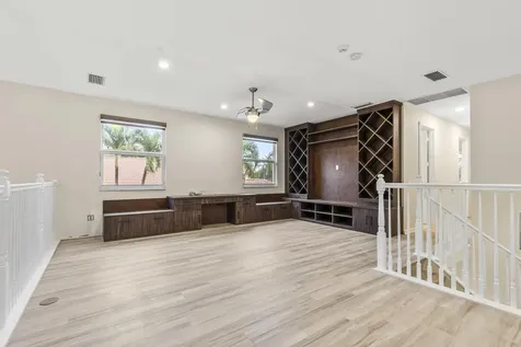 6966 Great Falls Circle Boynton Beach FL 33437