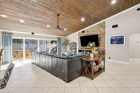 2412 Sw 23rd Cranbrook Drive Boynton Beach FL 33436