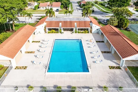 2412 Sw 23rd Cranbrook Drive Boynton Beach FL 33436