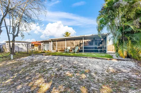 4538 Arthur Street Palm Beach Gardens FL 33418