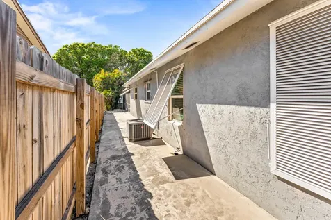 4538 Arthur Street Palm Beach Gardens FL 33418