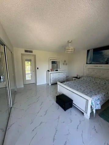 4557 Luxemburg Court Lake Worth FL 33467