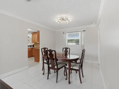 150 Valencia Street Royal Palm Beach FL 33411