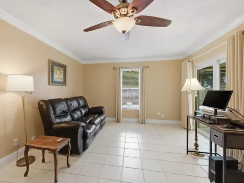 150 Valencia Street Royal Palm Beach FL 33411