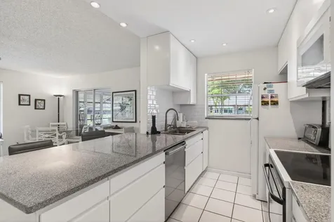 1327 High Point Way Delray Beach FL 33445
