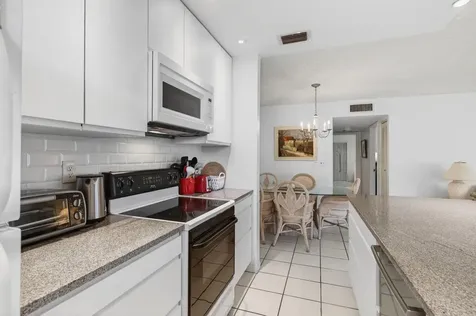 1327 High Point Way Delray Beach FL 33445