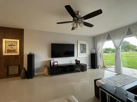 6554 NW 98th Terrace Tamarac FL 33321