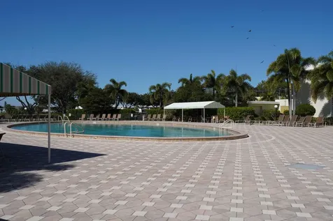 226 Wellington G West Palm Beach FL 33417