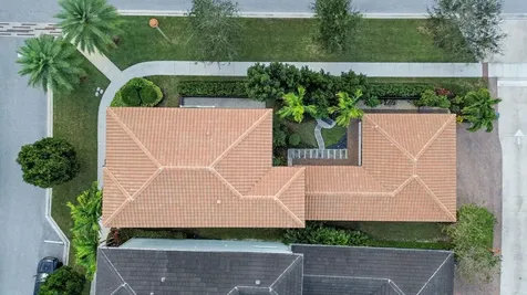 8125 Hobbes Way Palm Beach Gardens FL 33418
