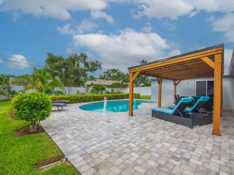 606 Conn Way Vero Beach FL 32963