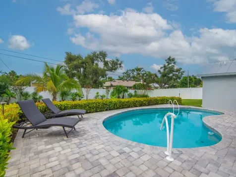 606 Conn Way Vero Beach FL 32963