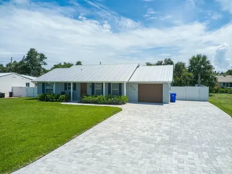 606 Conn Way Vero Beach FL 32963