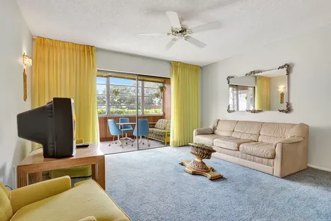 4000 Nw 44th Avenue Lauderdale Lakes FL 33319