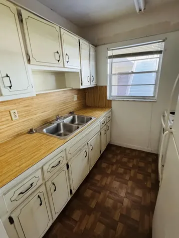 606 S C Street Lake Worth Beach FL 33460