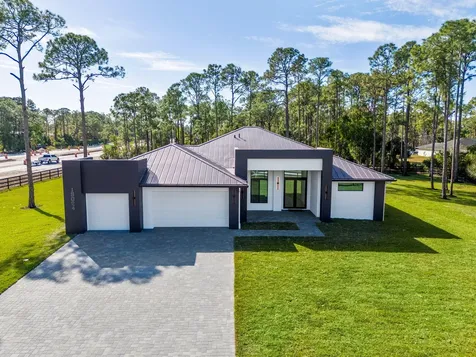 16024 84th Court Loxahatchee FL 33470