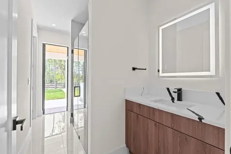 16024 84th Court Loxahatchee FL 33470
