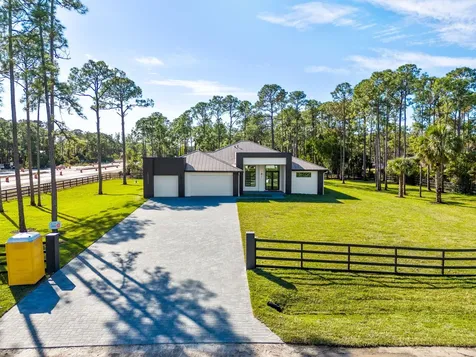 16024 84th Court Loxahatchee FL 33470