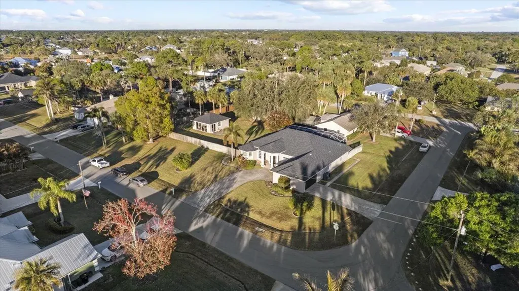 2161 Sw Hyacinth Street Port Saint Lucie FL 34953