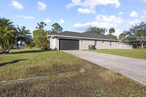 2161 Sw Hyacinth Street Port Saint Lucie FL 34953